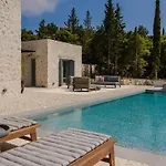 Villa Thymisis 2